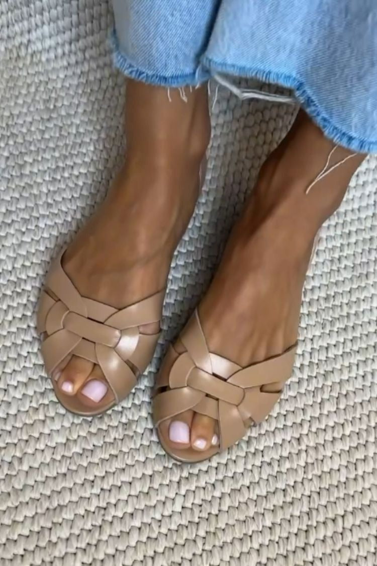Woven peep toe ballerinas in faux leather with crossed straps and closed heel